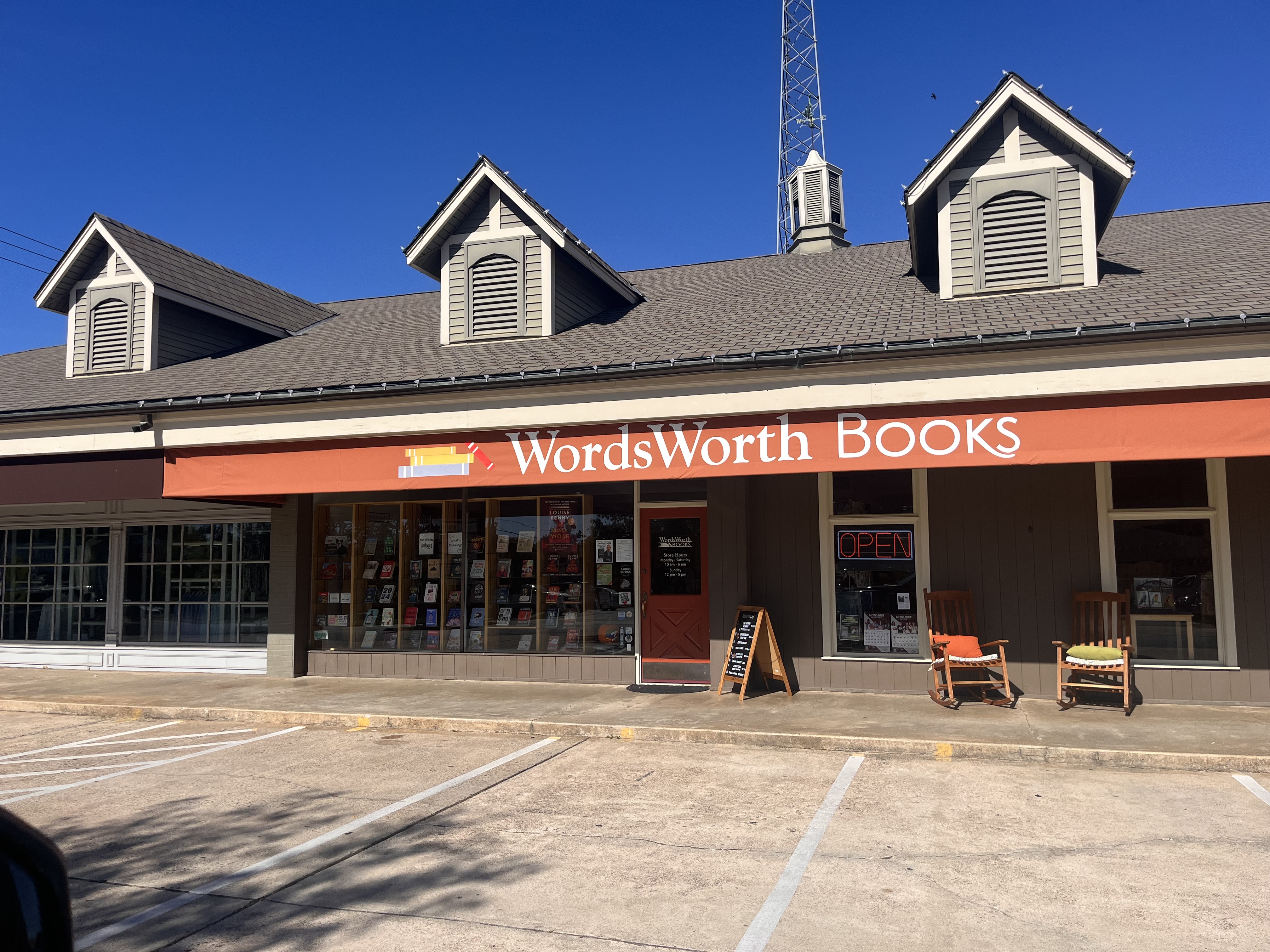 Indie bookstore fulfilling authors' book orders